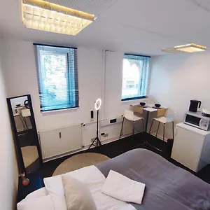 functional-studio-room-copenhagen.copenhagenhotelselect.com/